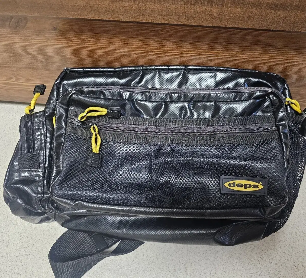 deps 뎁스 힙백 hip bag 타포린 블랙 팝니다.