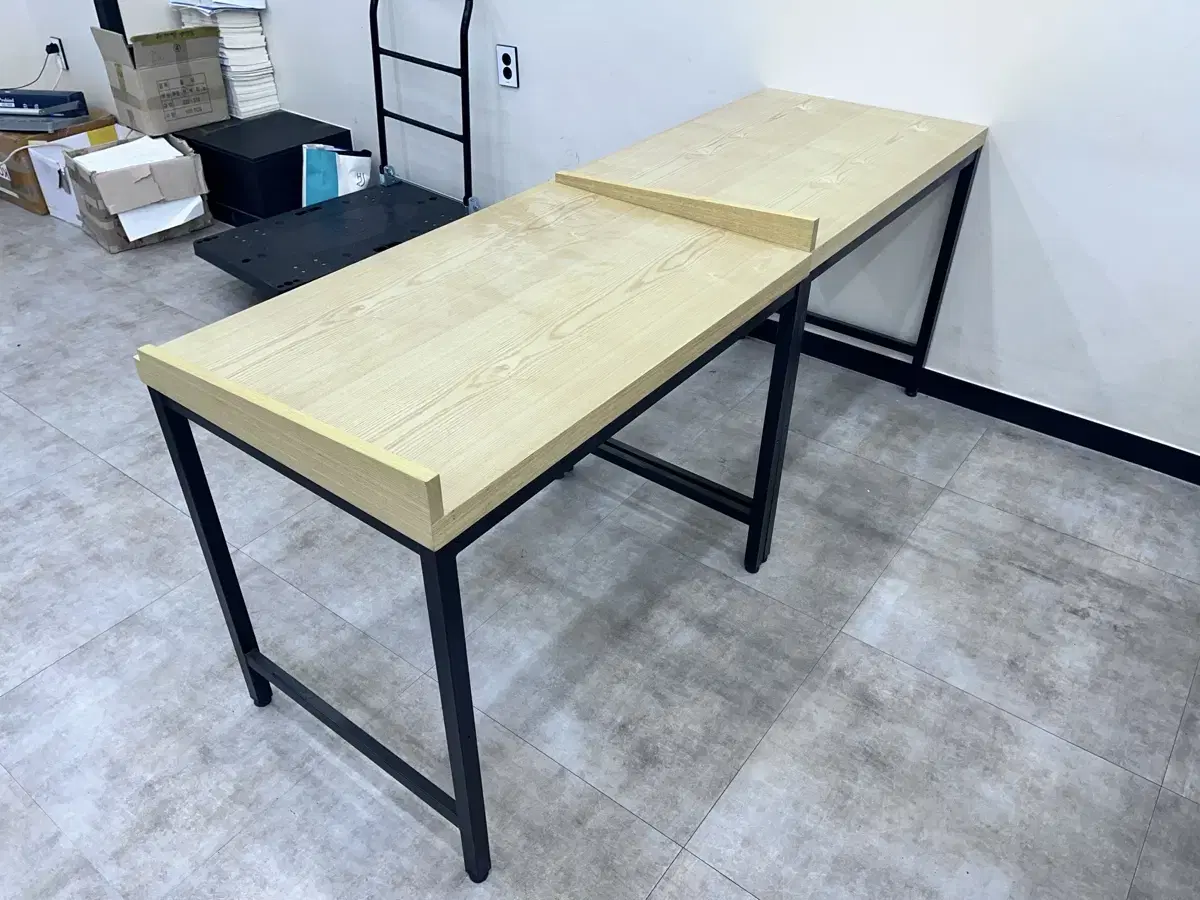 Study cafe reading room desk + chair