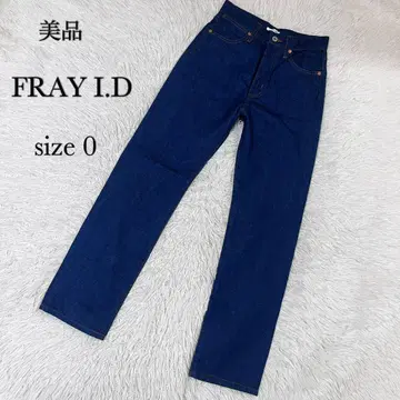 새상품급 FRAY I.D 하이웨스트 스트레이트 데님 0