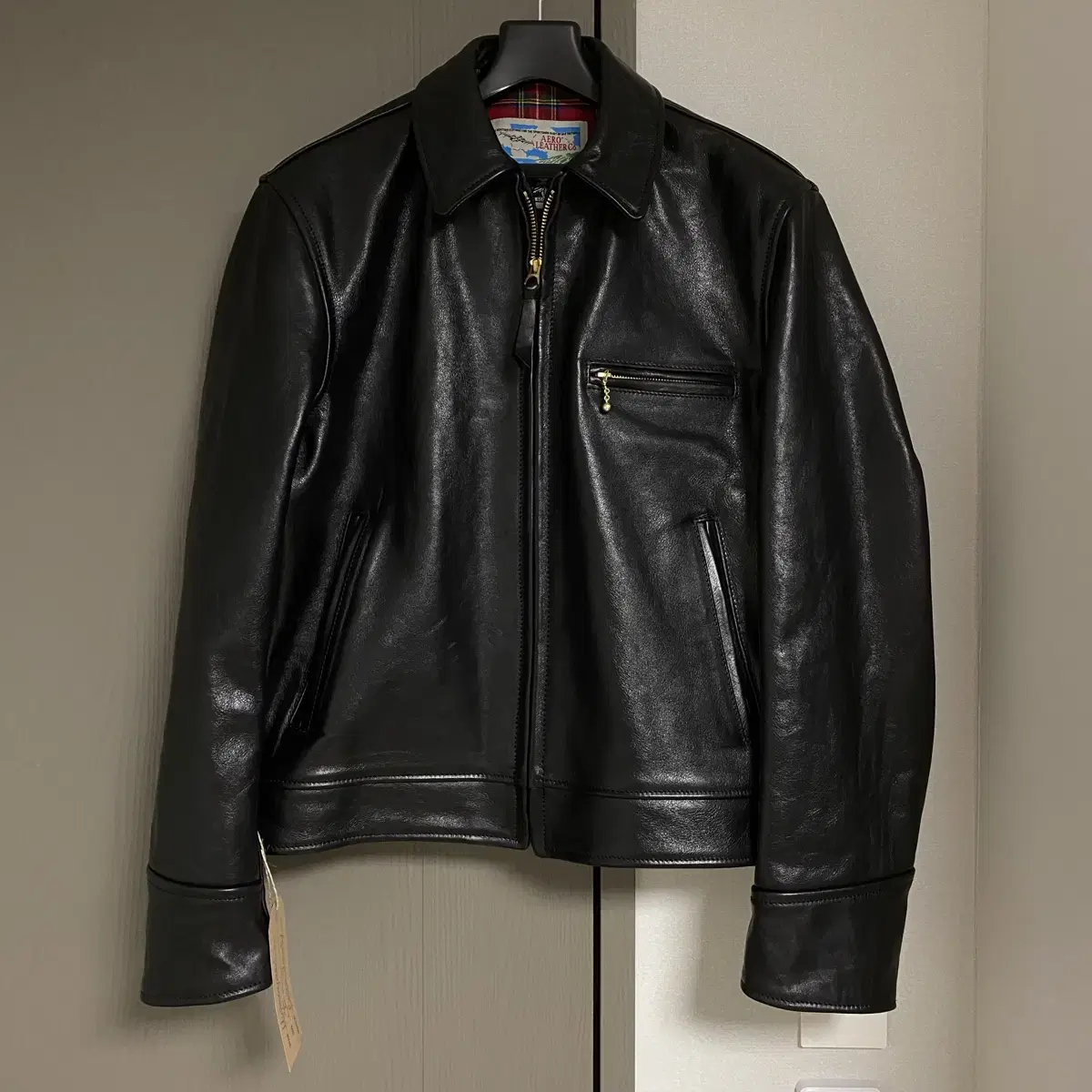(New product) Aero Leather Highwayman Random Walk