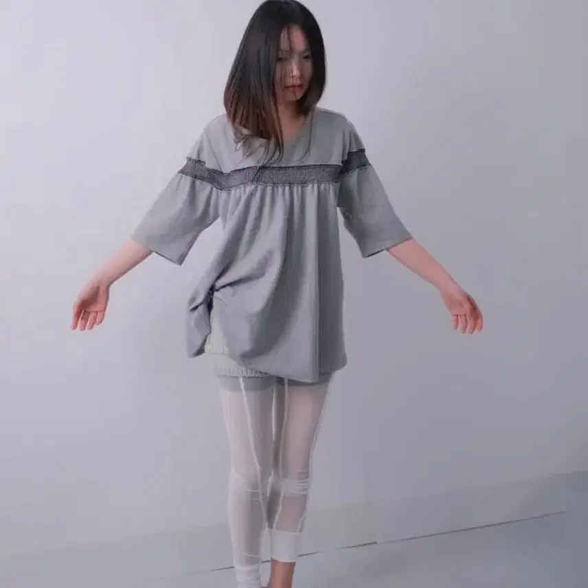 ULIKA SANCTUS】LE SSERAFIM サクラ着用 ロープニット (ショート