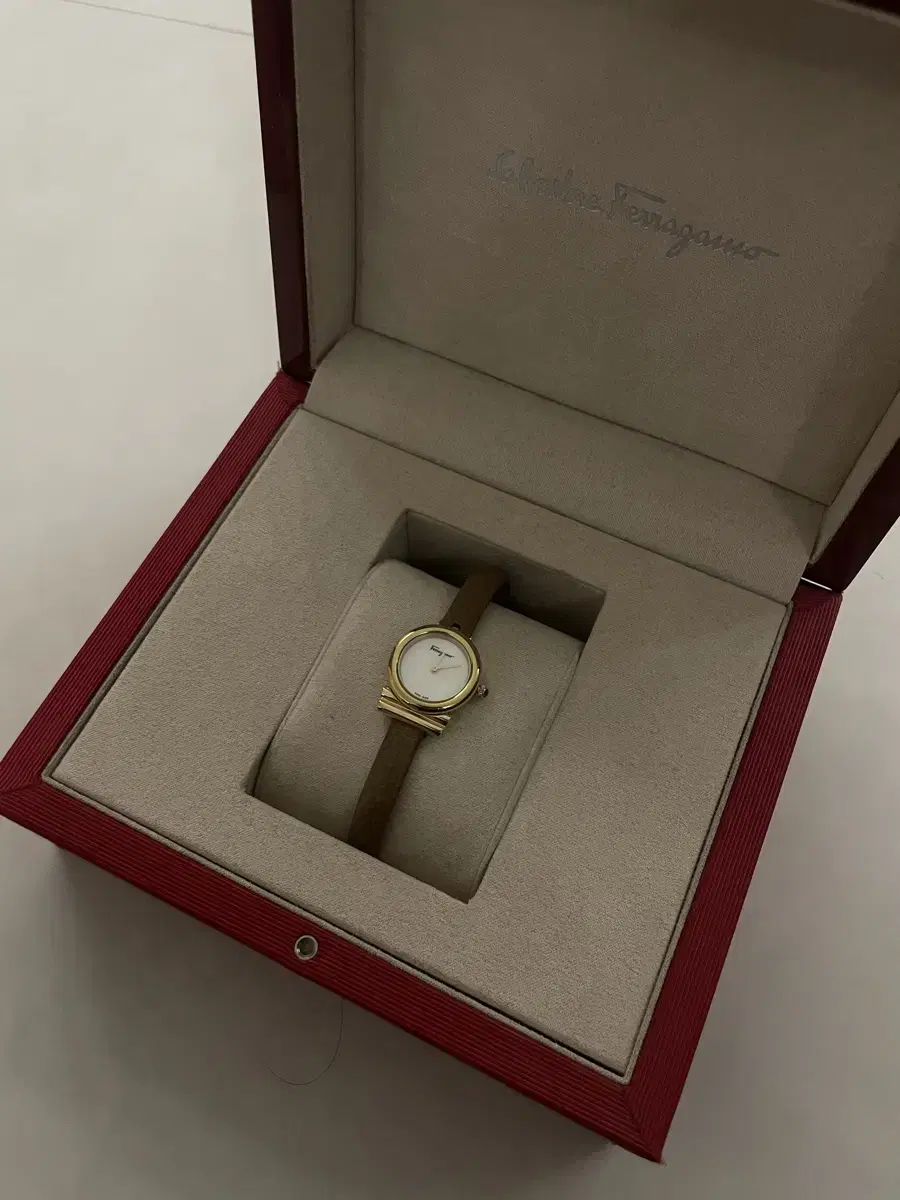 Ferragamo Gancini Wrist Watch Leather