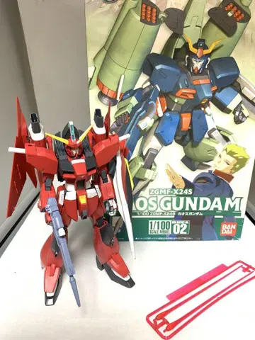 1/100 세이버 건담 카오스 건담