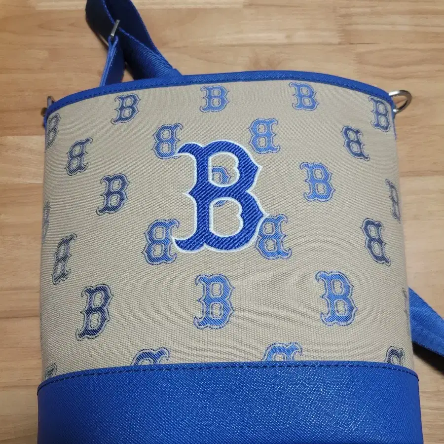 ★MLB Korea★ Big Classic Monogram Jacquard New Bucket Bag N $_57.PNG?set_id=880000500F