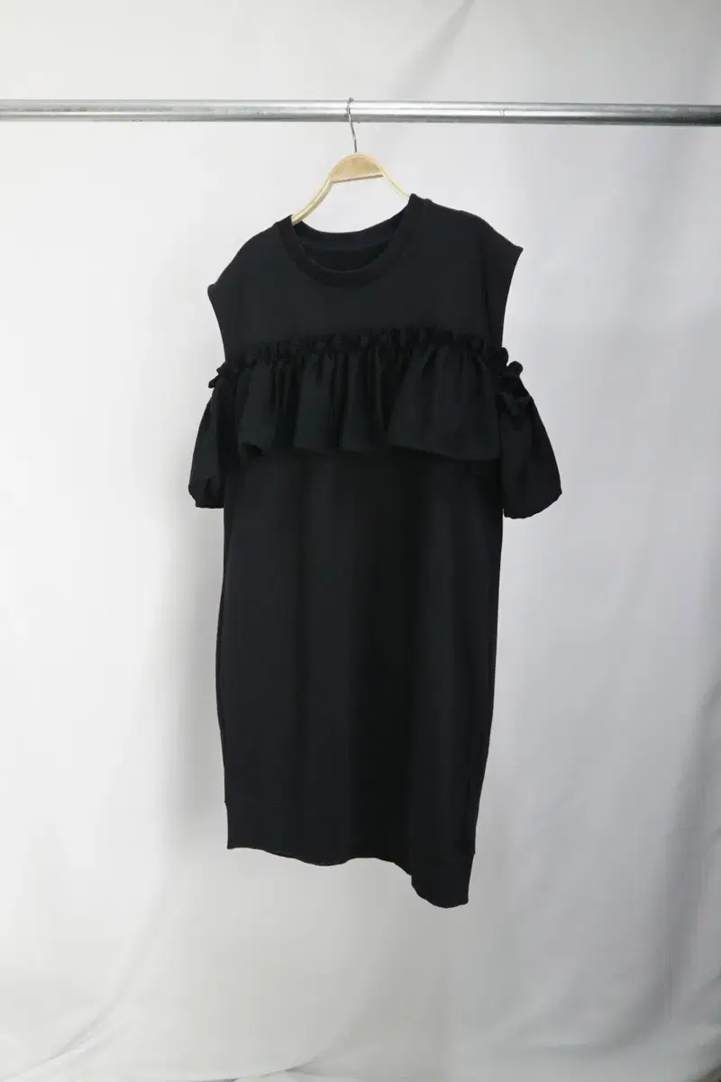 mm6 Ruffle Onepiece