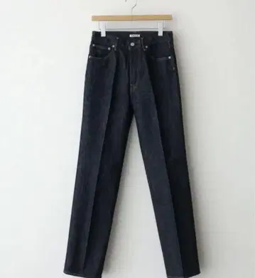 AURALEE 오라리 HARD TWIST DENIM 5P PANTS