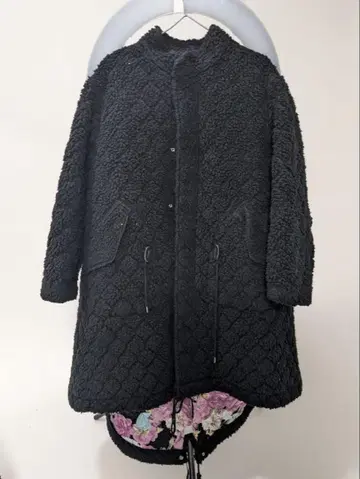 느와르 케이니노미야 noir kei ninomiya 블랙 후드 부착 코트