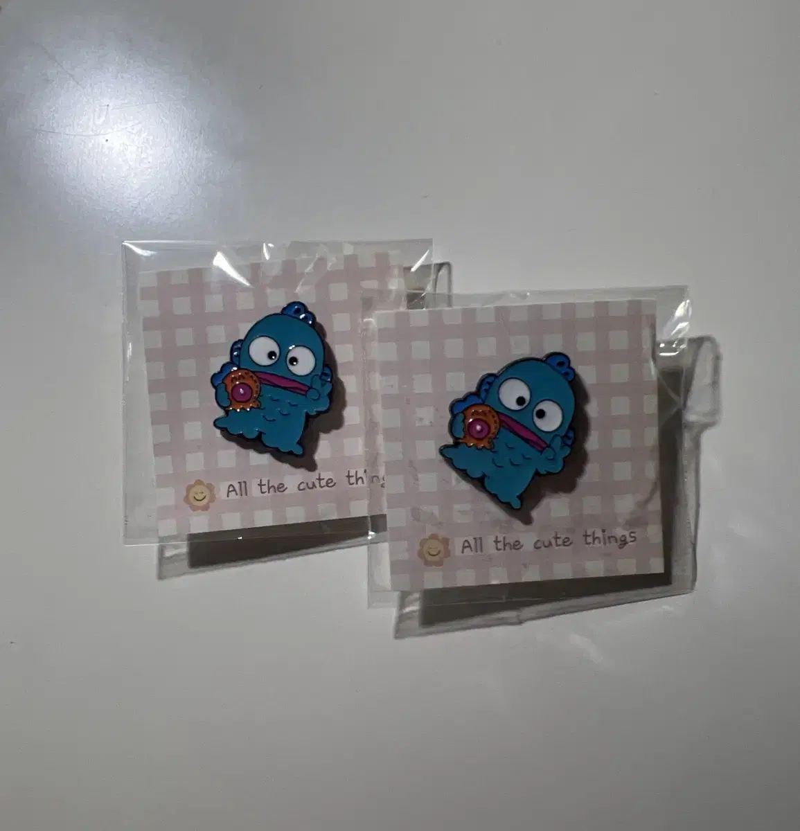 한교동 뱃지 산리오