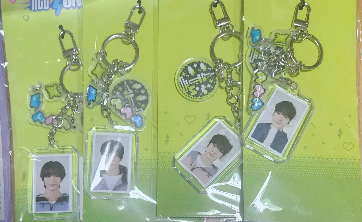 (Bulk) NCT Wish NCT Zone ID Card Keyring WTS Sealed U SION RIKU