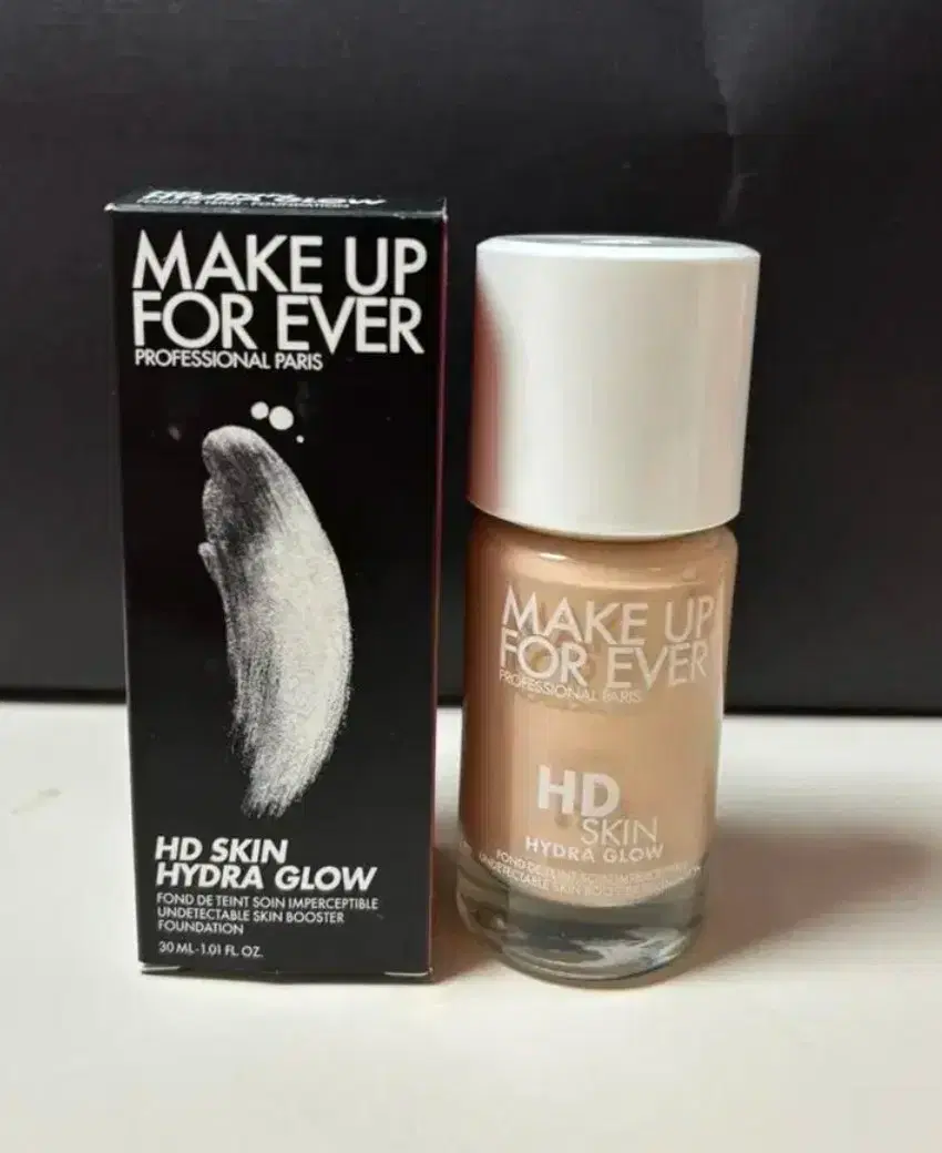 MAKE UP FOR EVER HD Skin Hydra Glow