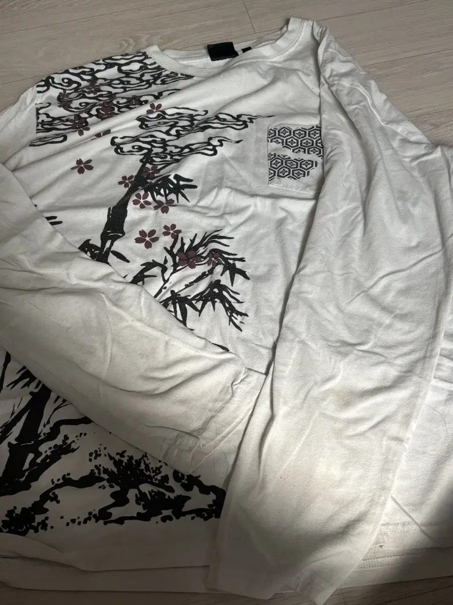 빈티지 오리엔탈티셔츠