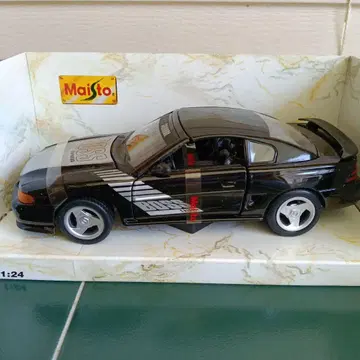 시노다 보스 머스탱 / 1:24 다이캐스트 메탈