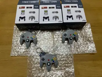 닌텐도 뮤지엄 게임 하드 키링 컬렉션 64 3개