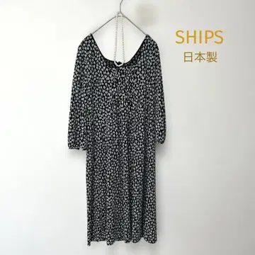블랙 화이트 스모킹 디자인 원피스