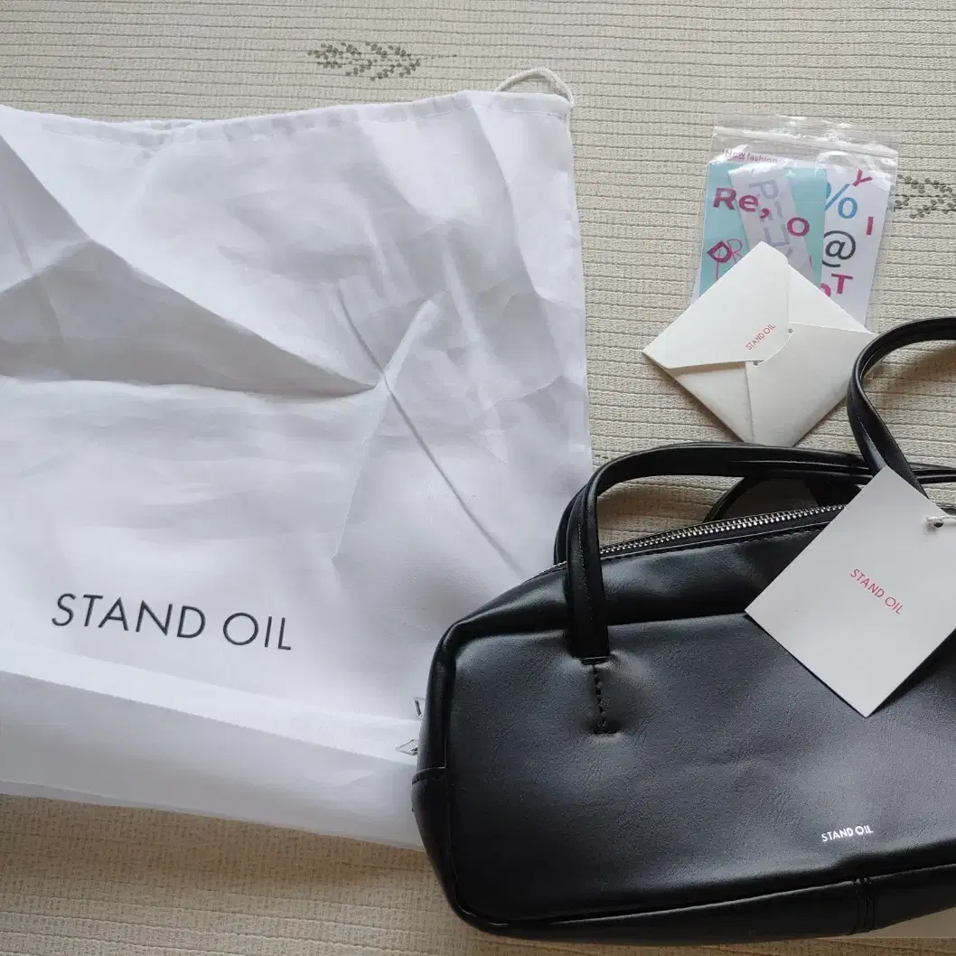 【MUWM】Enoki Mini Bag MUWM ENOKI MINI BAG Bag MUWM ENOKI MINI BAG on Bunjang
