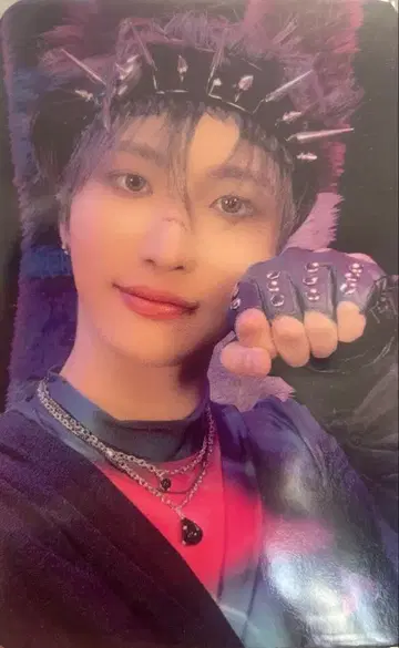 ATEEZ가 미니 앨범을 발매합니다.