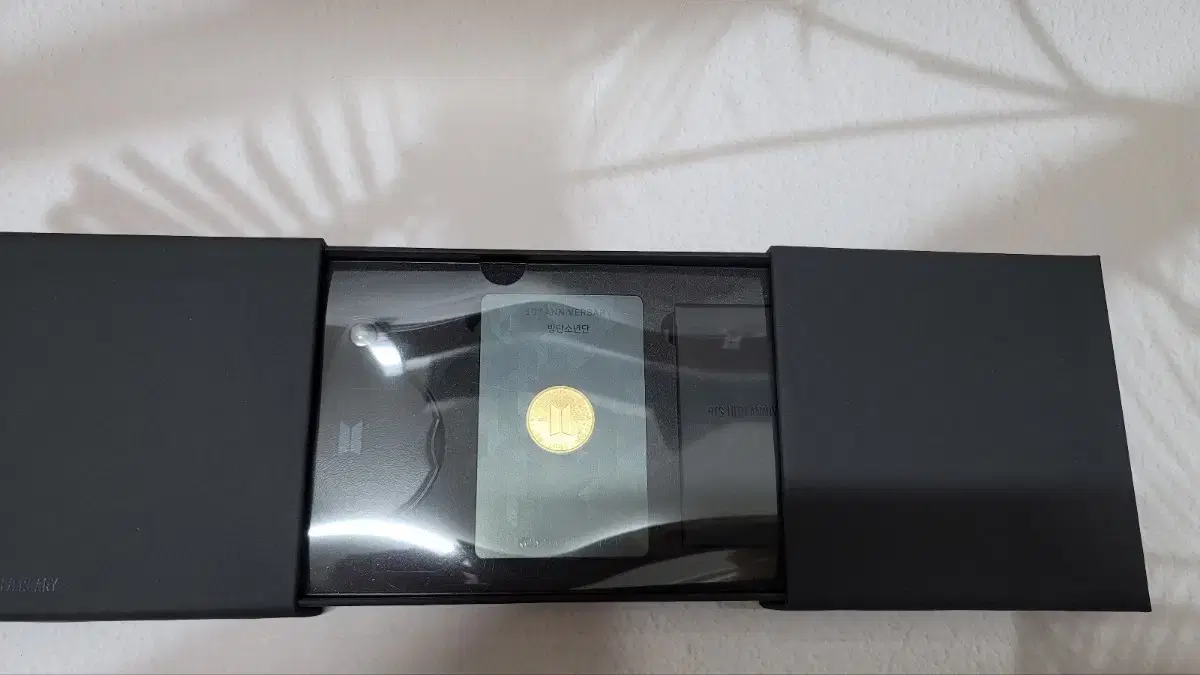 방탄소년단 10주년 기념주화(gold 1/4oz)