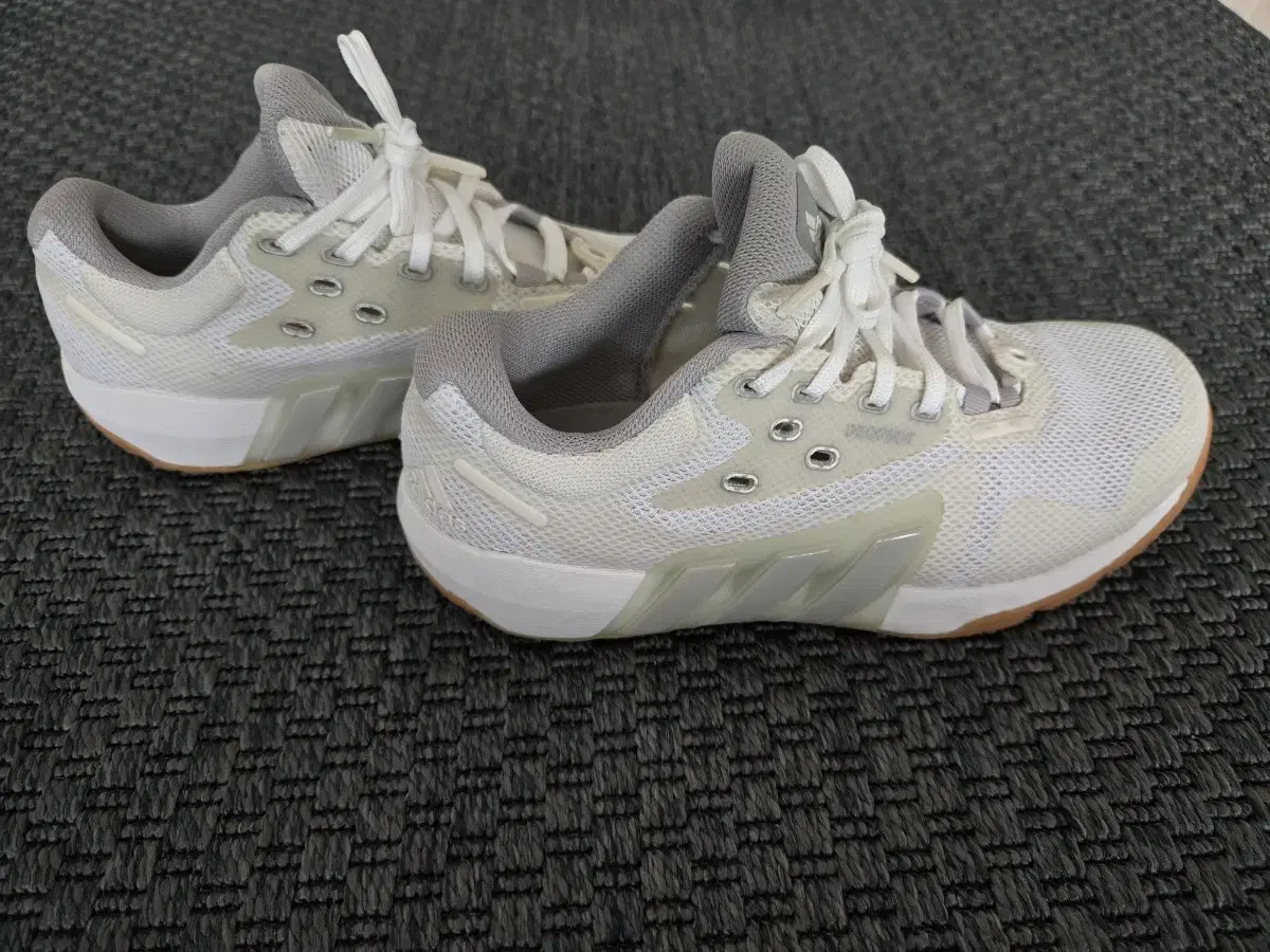 Adidas GX7959 Table Tennis Shoes 235