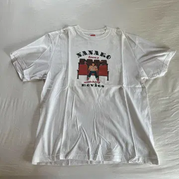 오카나 나나코 "OKANA" 영화 티셔츠(화이트)