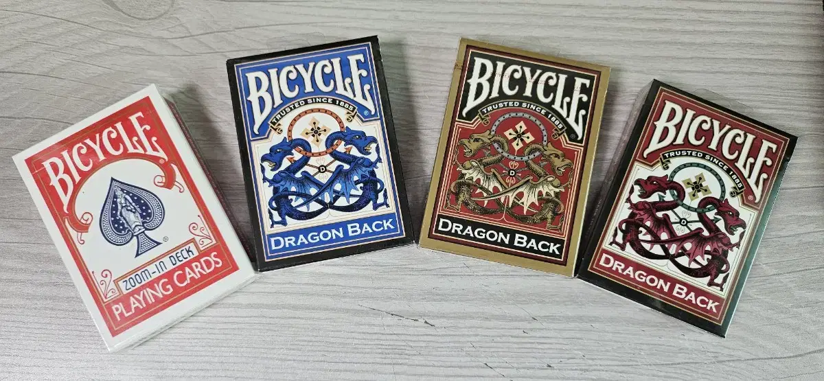 Bicycle Dragon Back, Zoom Index Magic Playing Cards