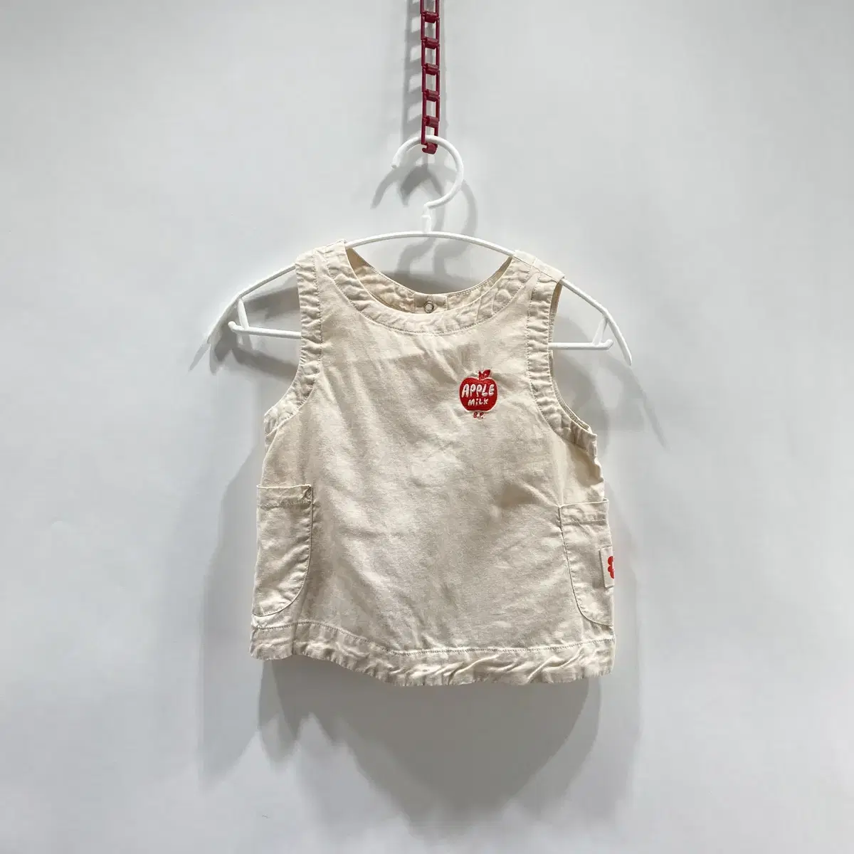 Bebe De Pino Apple Linen Sleeveless Top 110