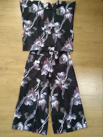 유카타 리메이크, 블랙 베이스에 포도