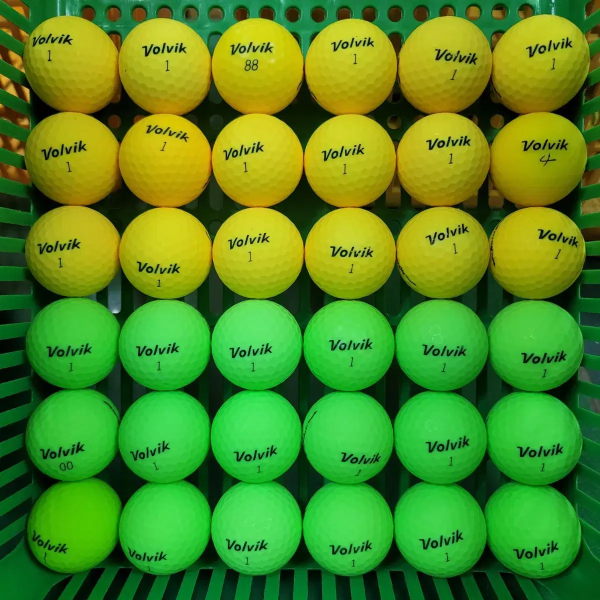 Volvik Matte Color Yellow-Green (A+ Grade) 30 Pieces