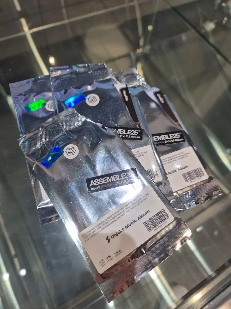 Triples Assemble25 oma aa301