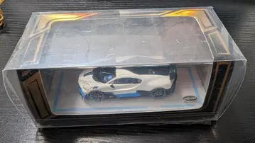 1/64 Bugatti 부가티 디보 화이트