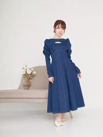 로제 뮤즈 "데님 로고 참 드레스"