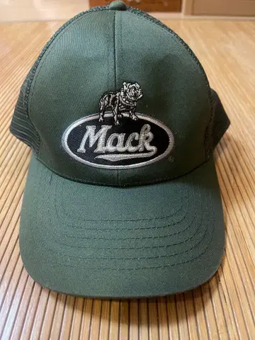 Mack TRUCKS 맥 트럭 메쉬 트래커 캡 페이드