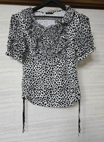 코투 cotoo 프릴 달마시안 하트