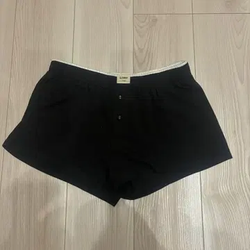 GLOWNY 숏 팬츠