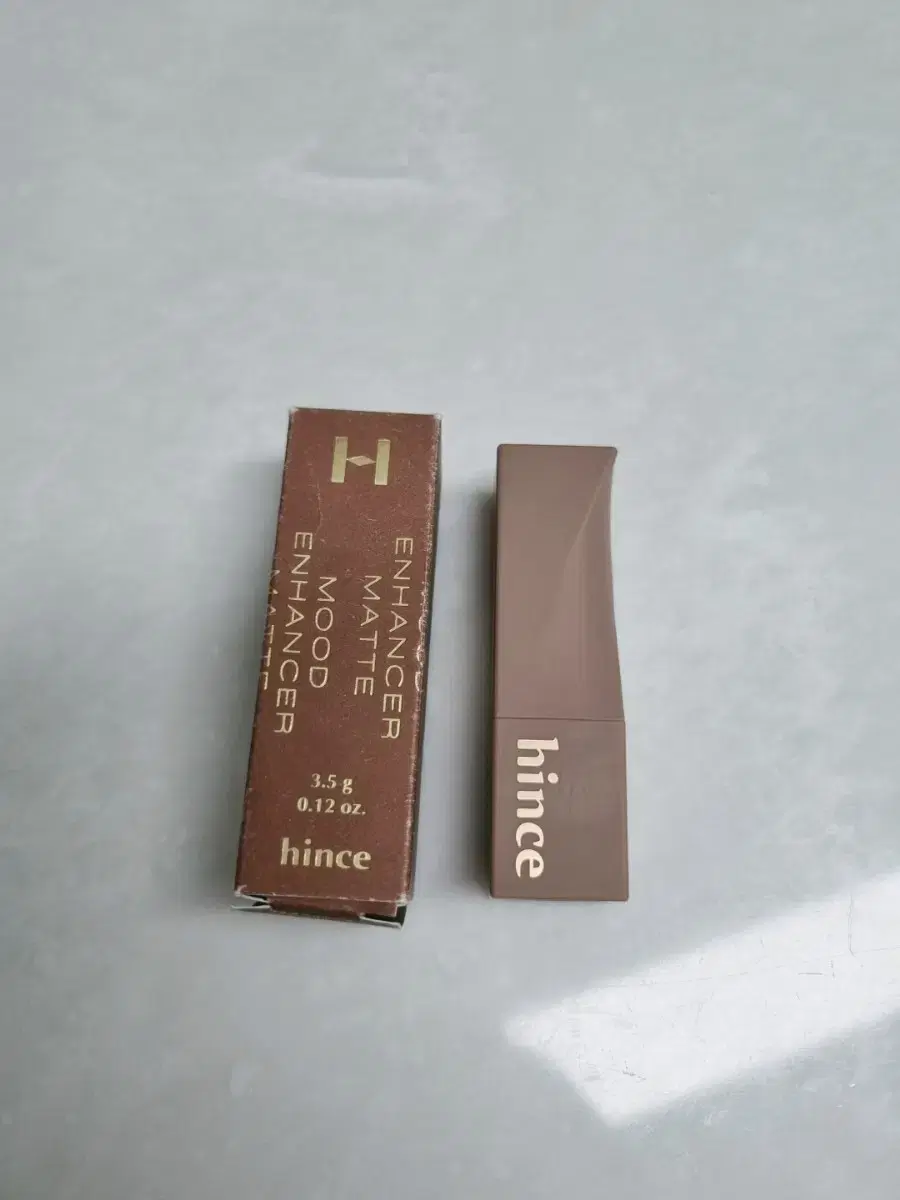 Hince Mood Enhancer Matte Bare Essential