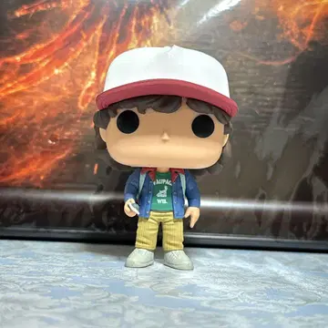 Funko pop! 스트레인지 씽스 더스틴 피규어