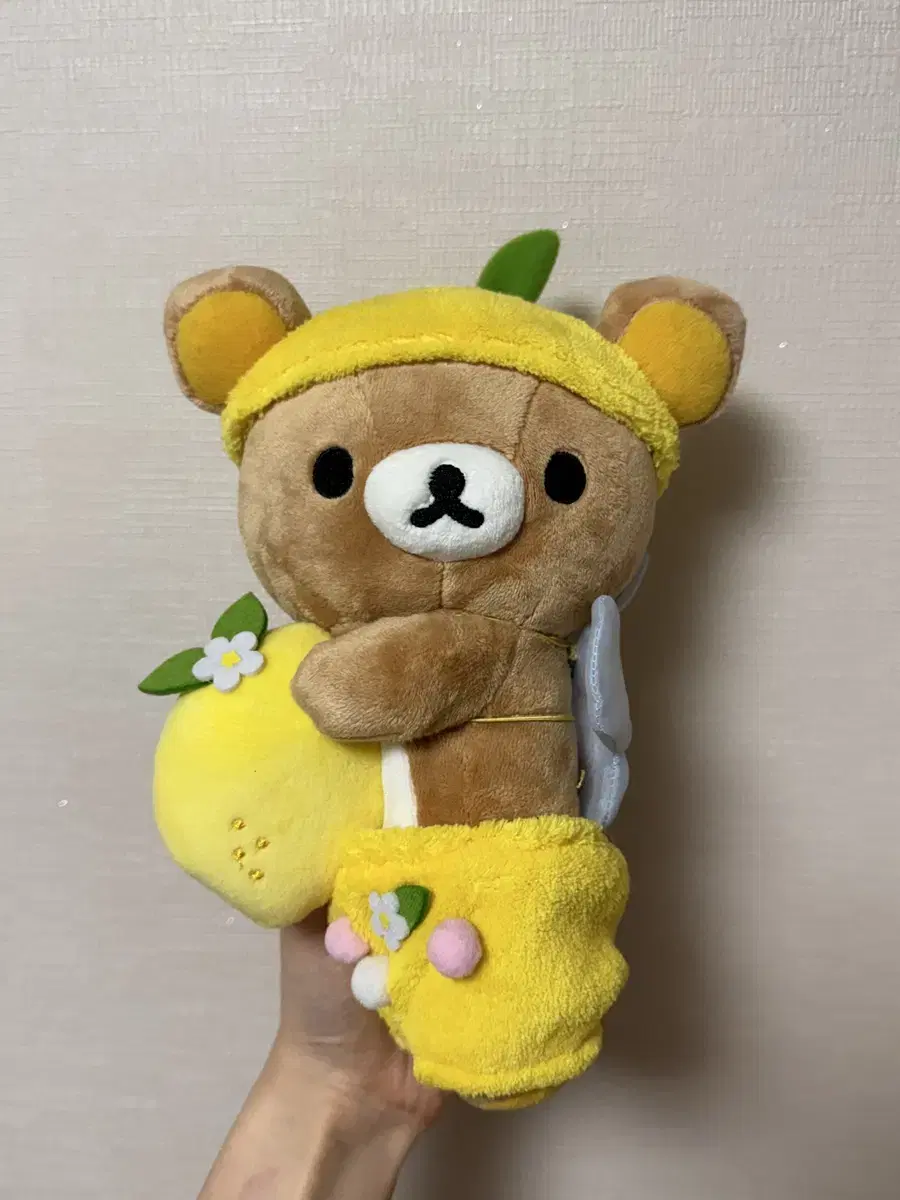 레몬 리락쿠마 인형