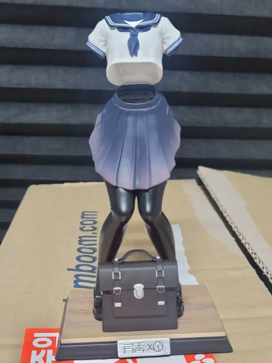 Chiyu studio 황제의 새옷 레진 피규어