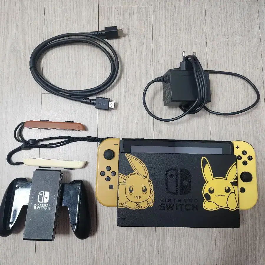 NINTENDO | 닌텐도 Nintendo Switch Kirby Discovery on Bunjang