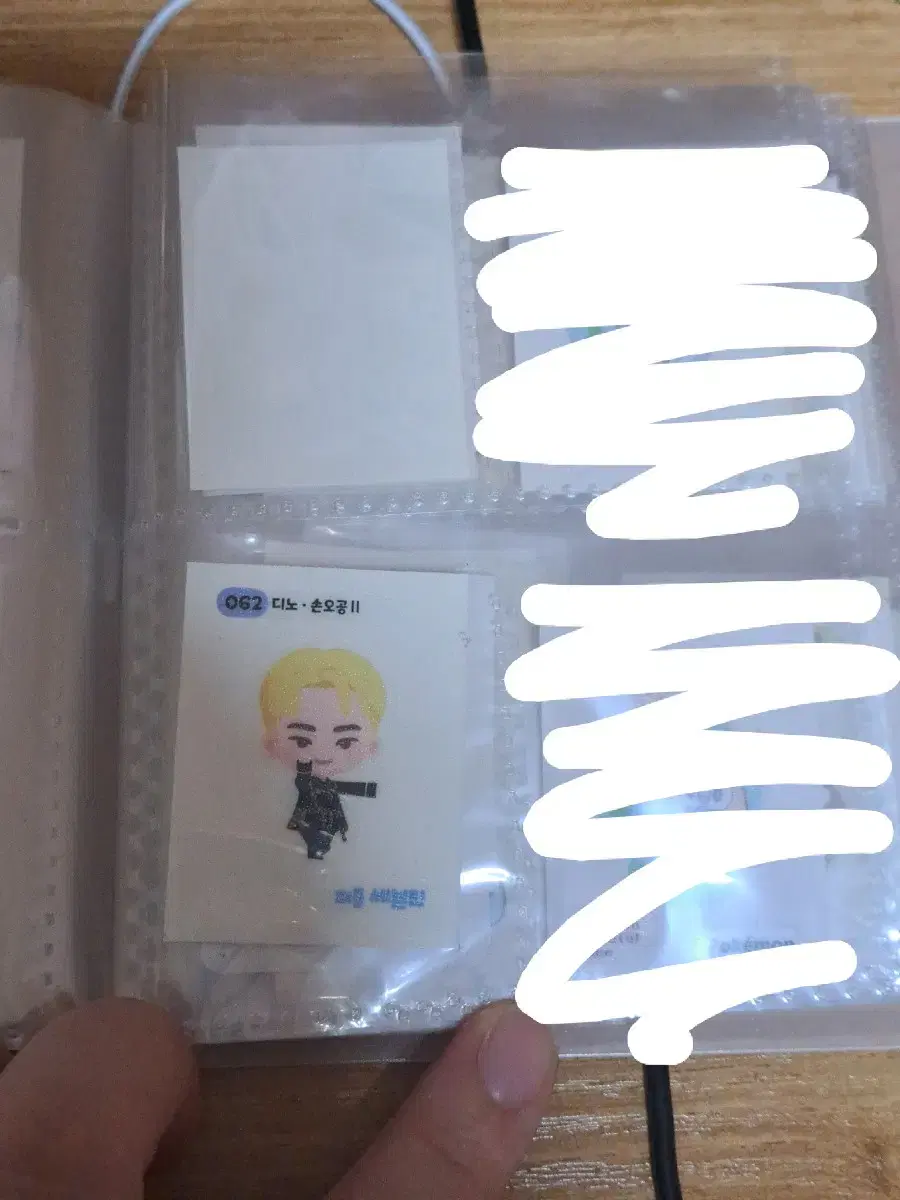 각종 띠부씰 판매  (세븐틴,포켓몬,가비지타임 등)