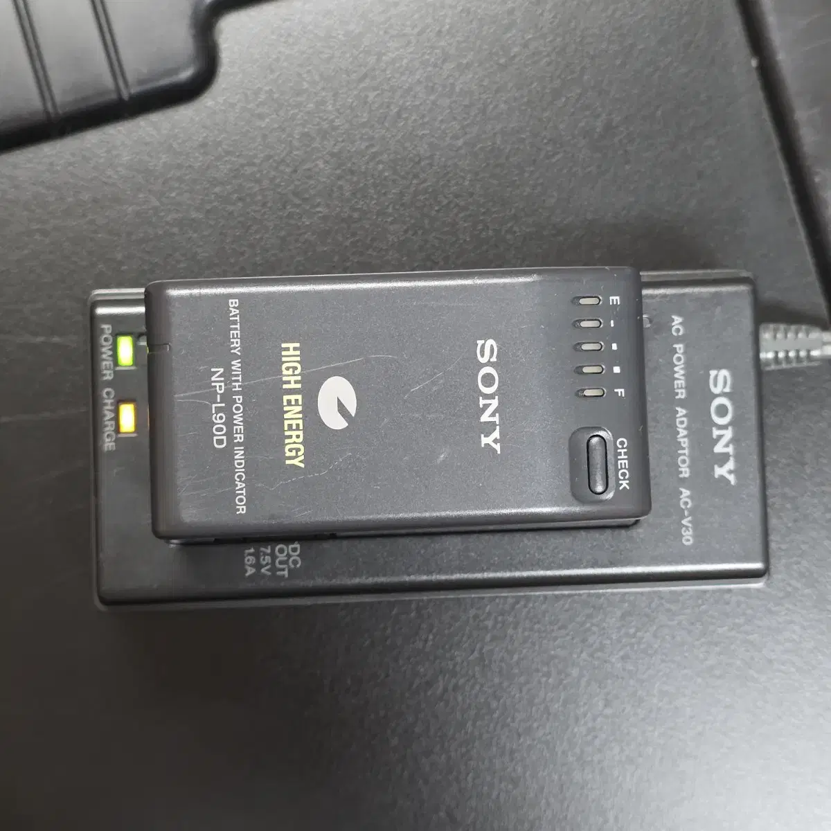 소니 비디오 카메라 배터리 충전기 AC-V30