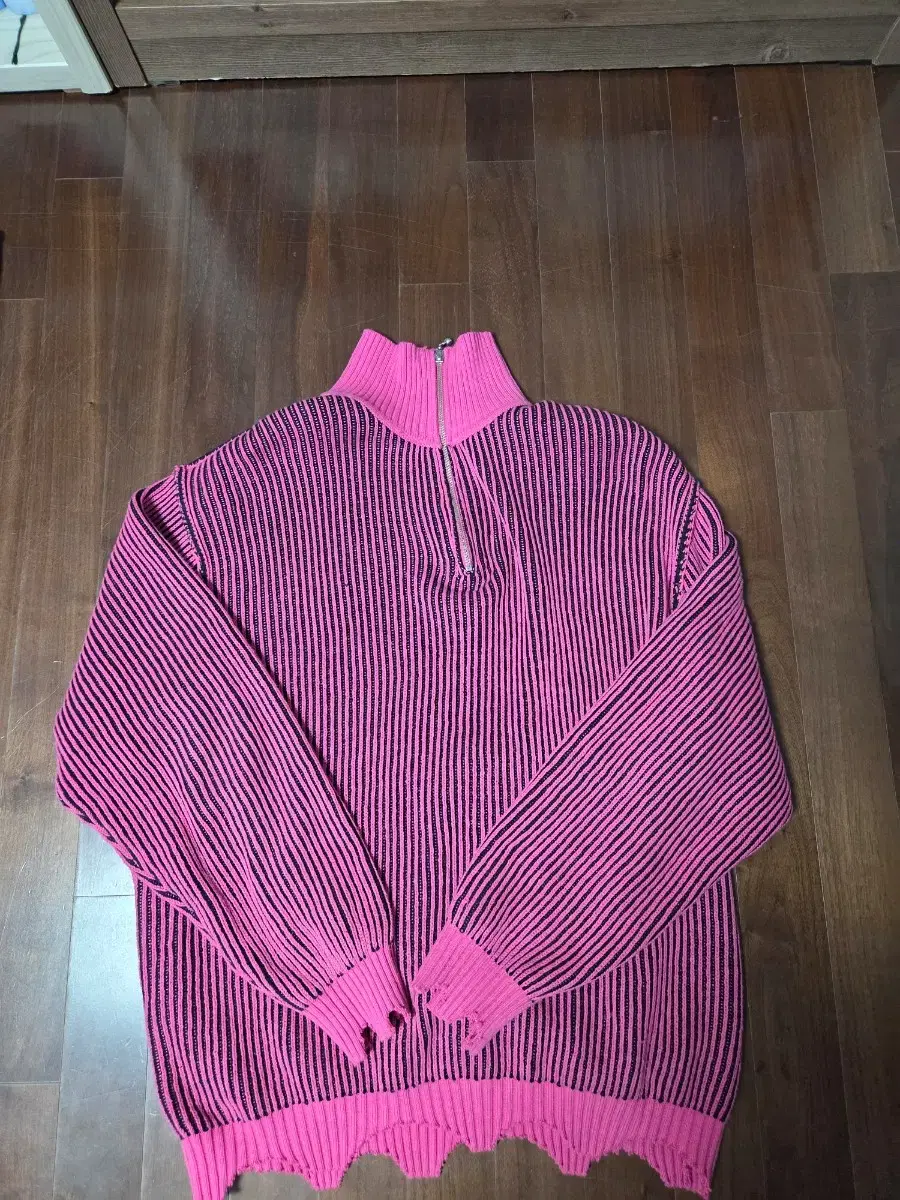 Mahagrid Pink Knit L Size