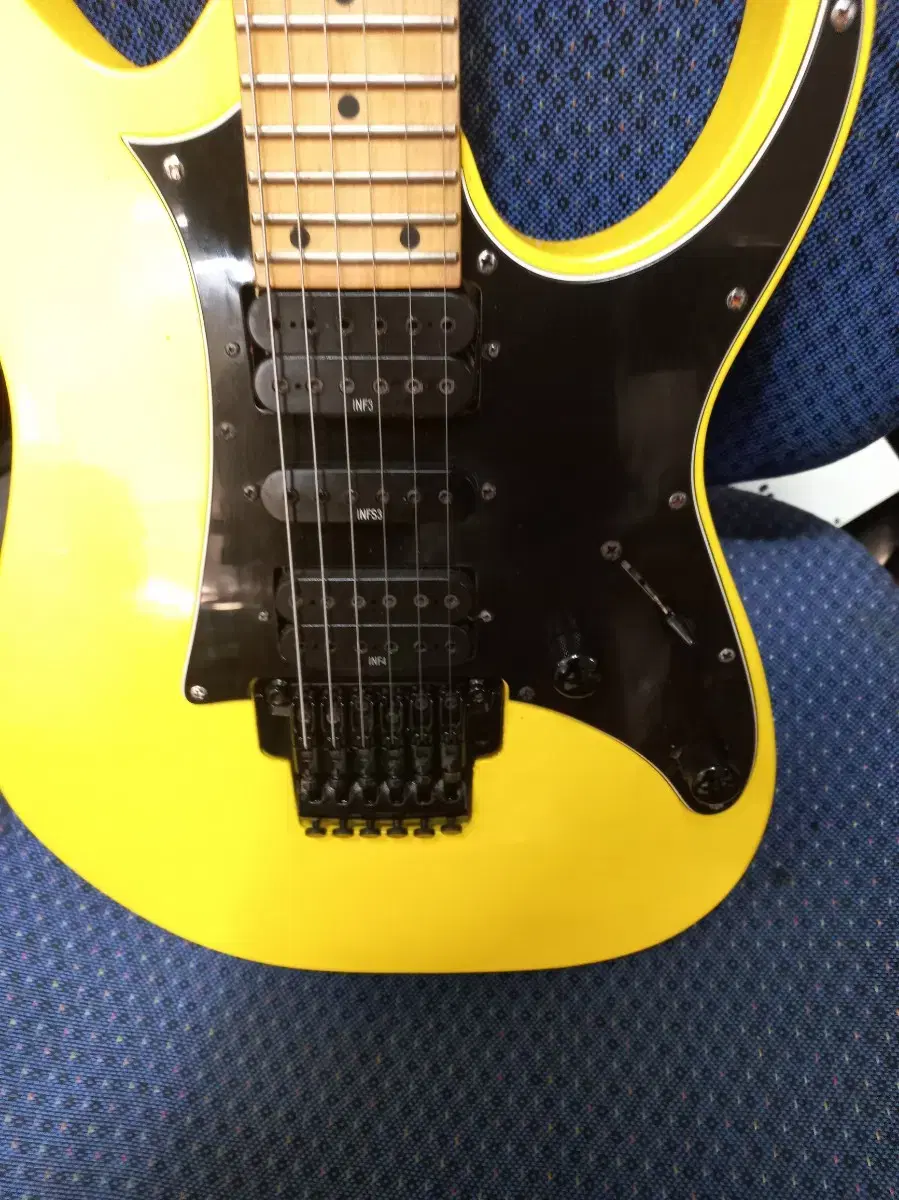 Ibanez RG 350 Electric Guitar