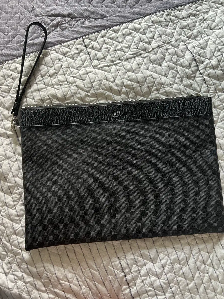 Sell Daks clutch bag