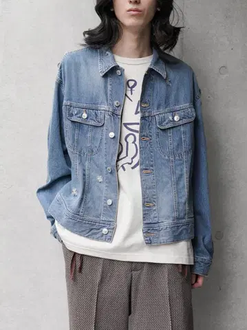 URU 우루 24SS 데님 재킷