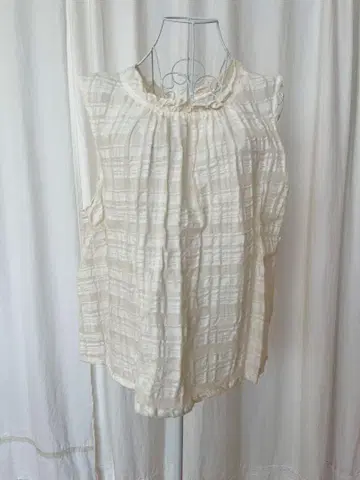 nest robe 아이보리 스카시 체크 슬리브리스 셔츠 이후 버튼