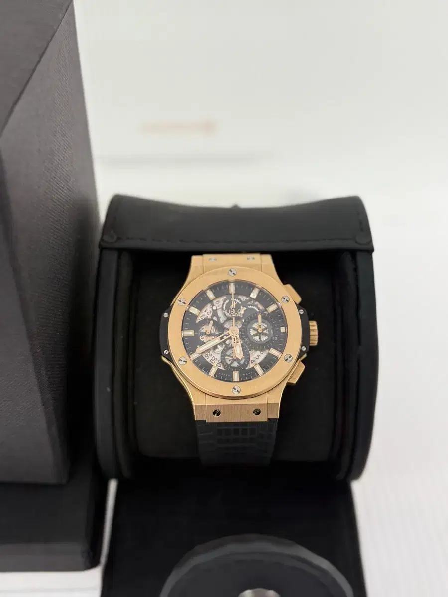 Hublot Big Bang Chronograph Rose Gold Aerobang