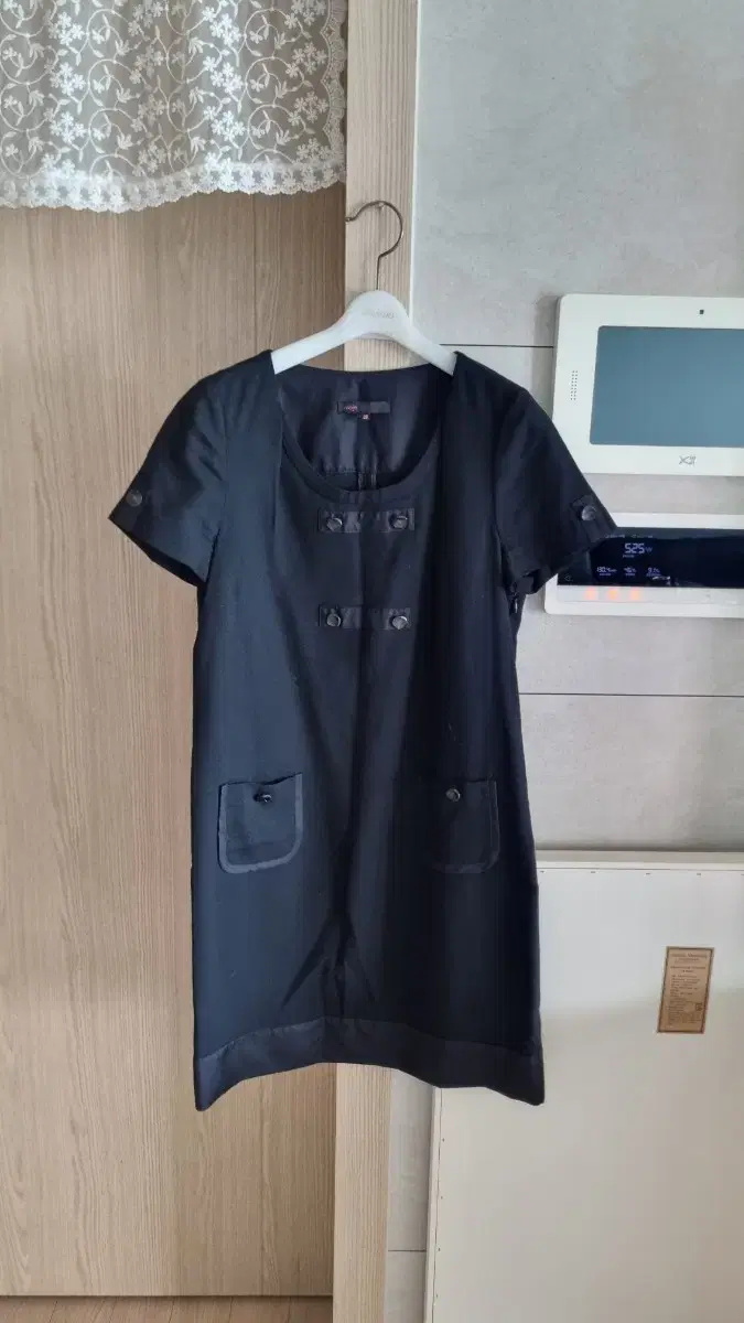Maje 38 Onepiece.....Sufficient for size 55
