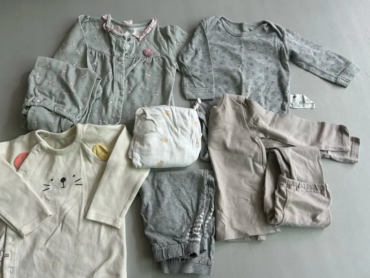 Baby Underwear Bulk - Minkmui, etc. (for 6 months - around 1 year old)