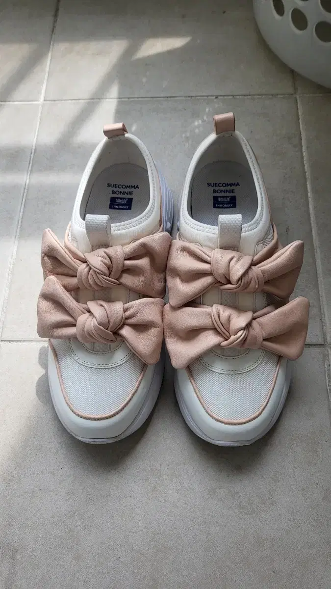 SUECOMMA BONIE Sneakers