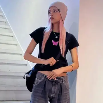 X-girl 버터플라이 티셔츠